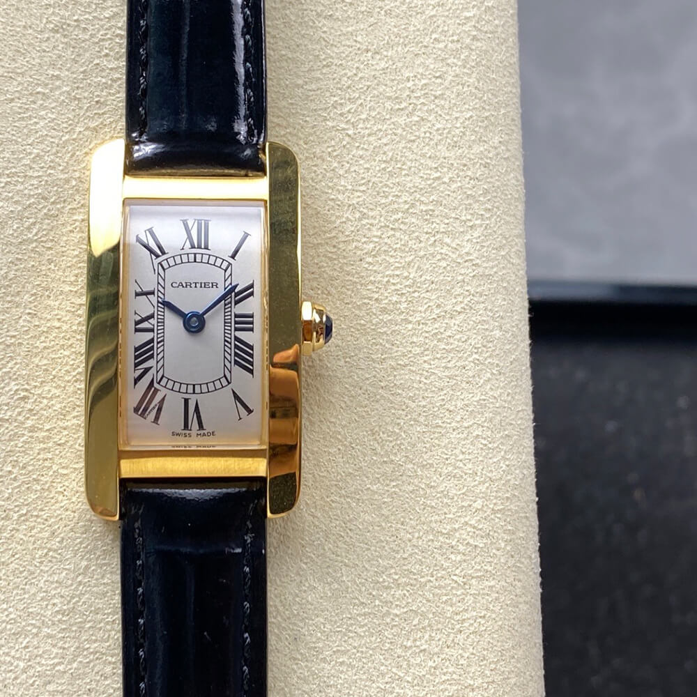 Ca*t1er Tank Americaine watch