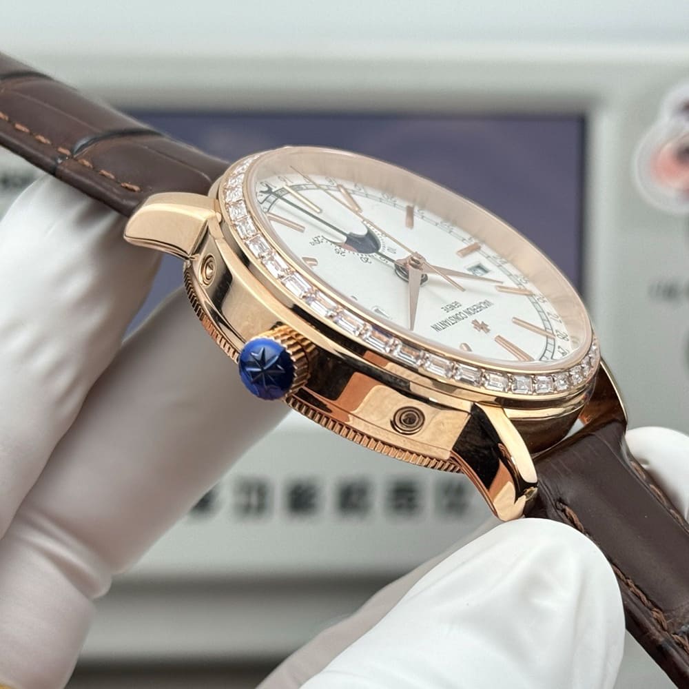 Vacheron C0nstan1n Traditionnelle Complete calendar