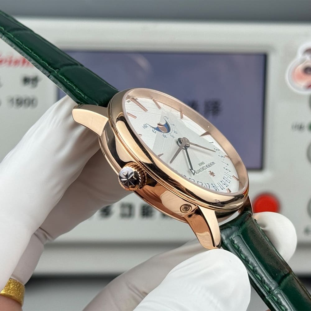 Vacheron C0nstan1n Moon phase retrograde date