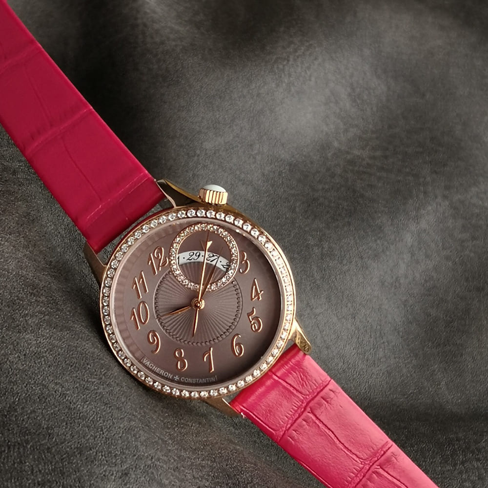 Vacheron C0nstan1n Egerie Moon phase