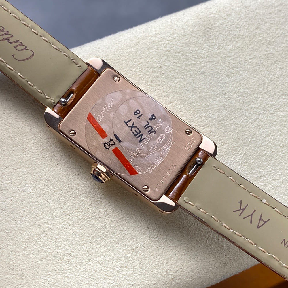 Ca*t1er Tank Americaine watch