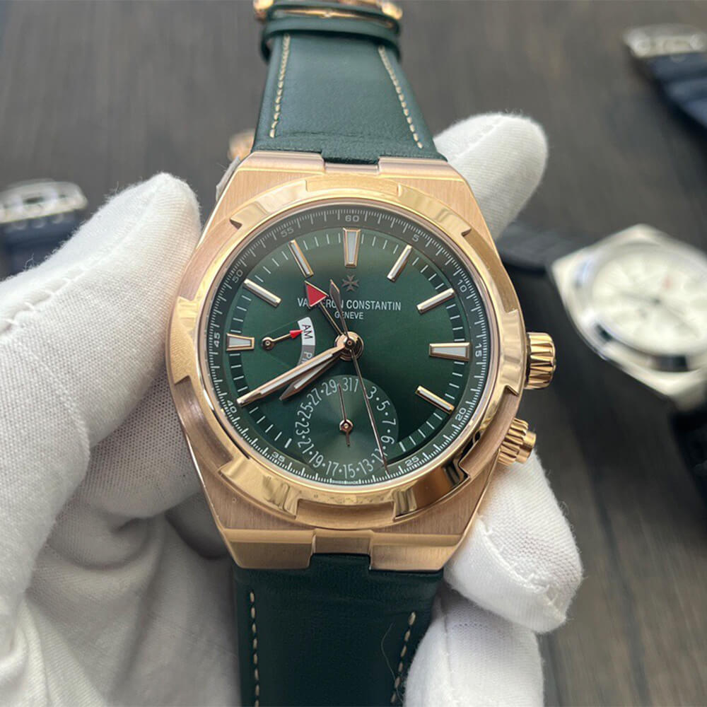 Vacheron C0nstan1n Overseas Dual Time