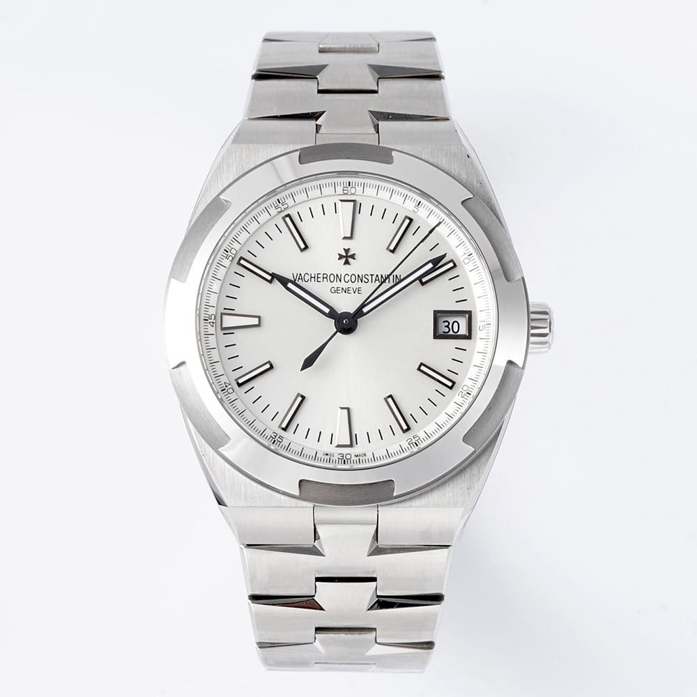 Vacheron C0nstan1n Overseas Self-winding