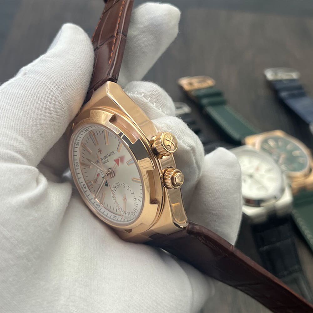 Vacheron C0nstan1n Overseas Dual Time