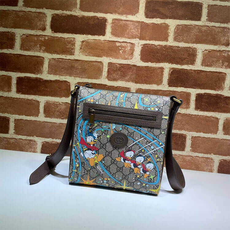 Disney x Gvc*1 Donald Duck Messenger Bag
