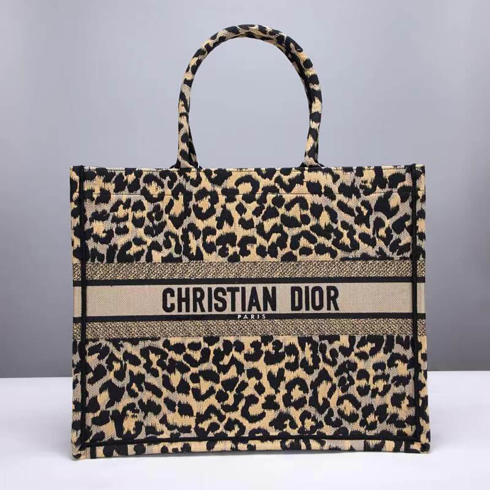 LARGE D10r BOOK TOTE