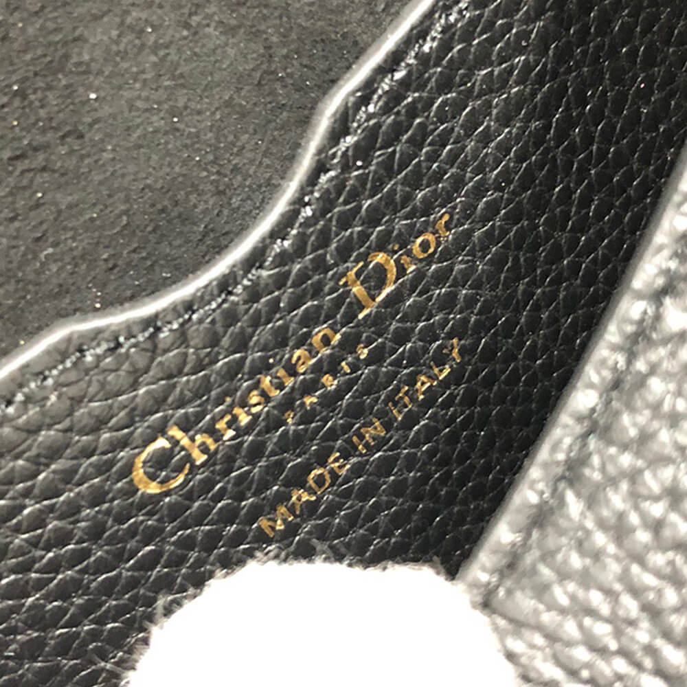MEDIUM D10r BOBBY BAG