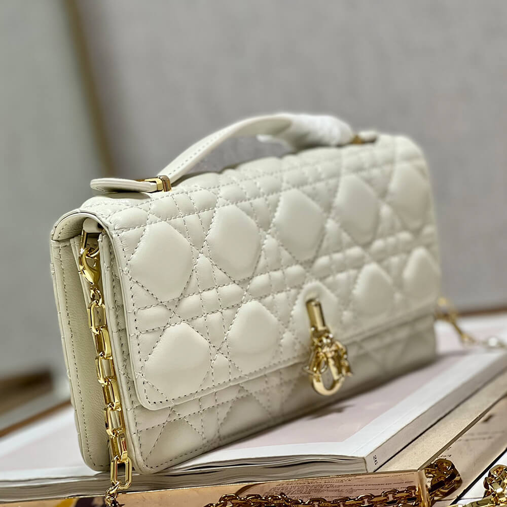 MISS D10r MINI BAG