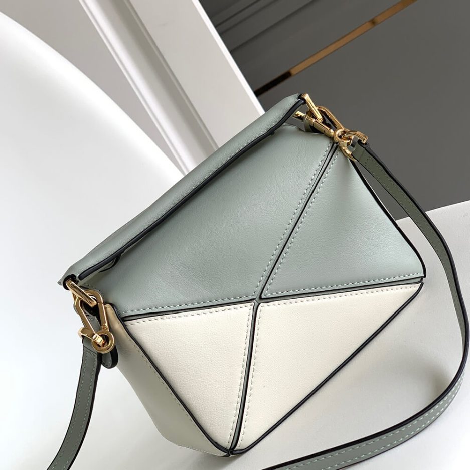 L0ew* Mini Puzzle bag