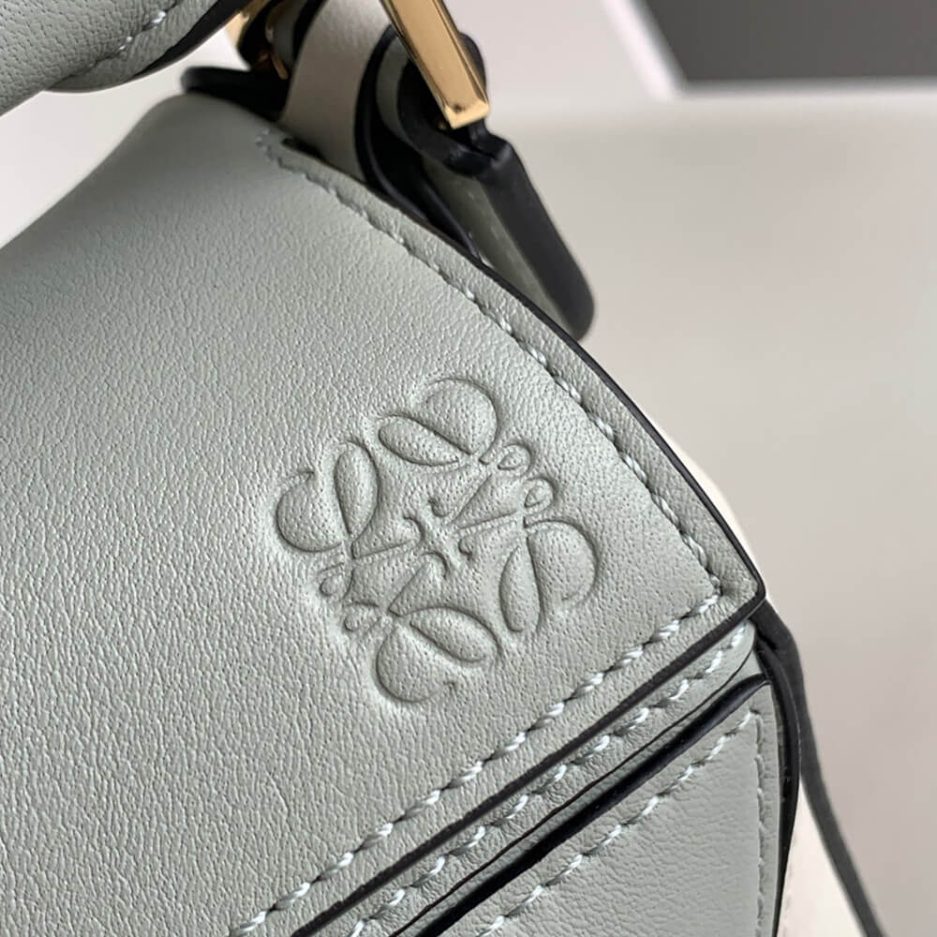 L0ew* Mini Puzzle bag