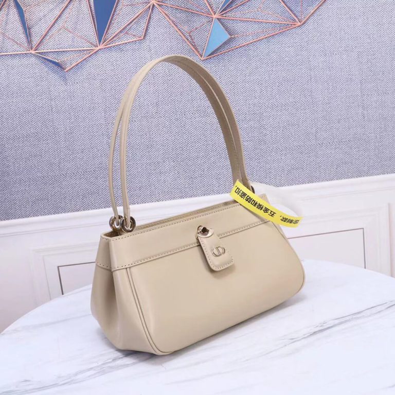 SMALL D10r KEY BAG