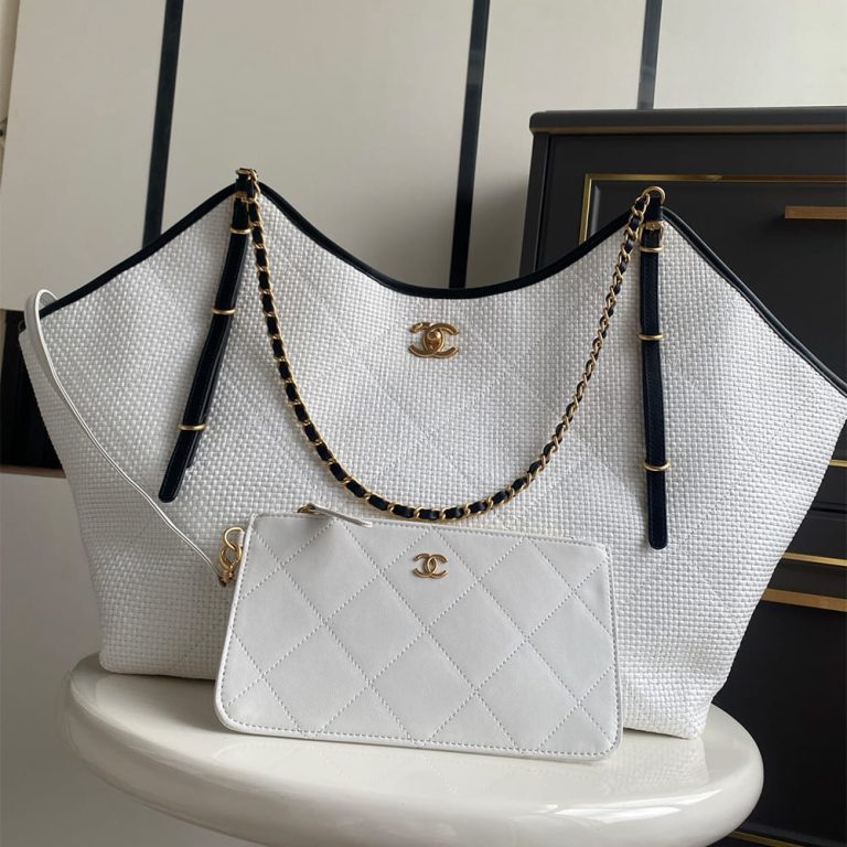 Ch**el MAXI SHOPPING BAG(HIGH-END GRADE)