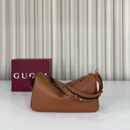 Gvc*1 Half Horsebit medium shoulder bag
