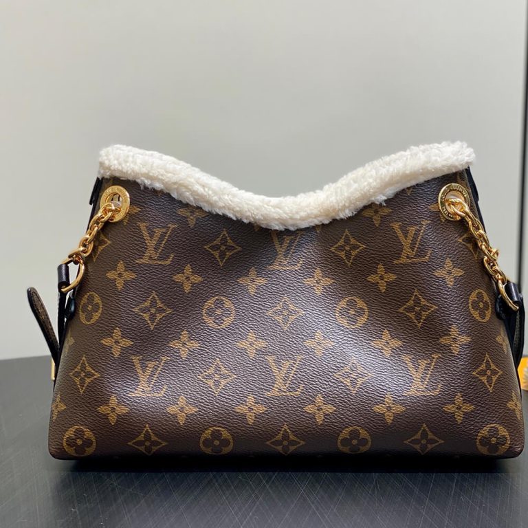 LV CARRYALL BB