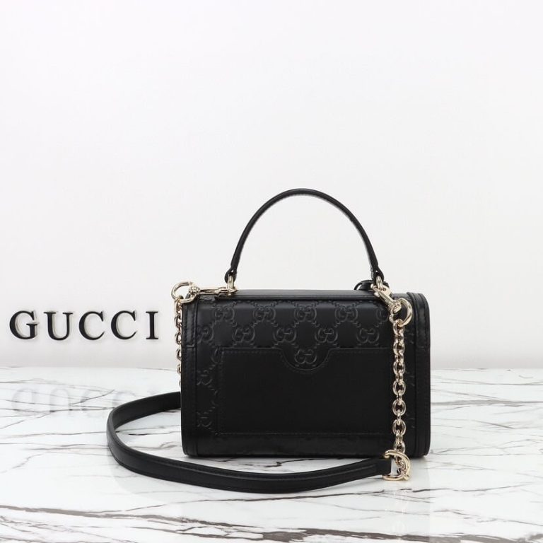 Gvc*1 PADLOCK SMALL TOP HANDLE BAG