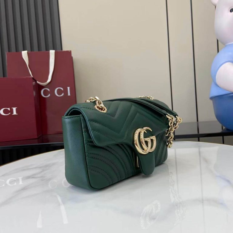 GG Marmont small shoulder bag