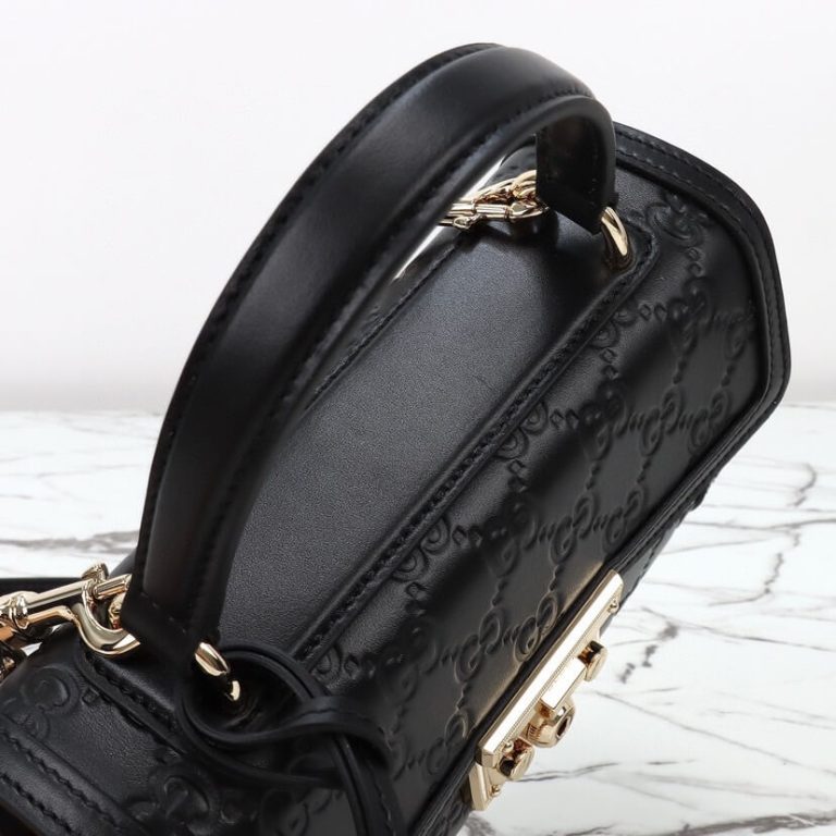Gvc*1 PADLOCK SMALL TOP HANDLE BAG