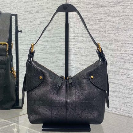 Small D10r Voyage Bag