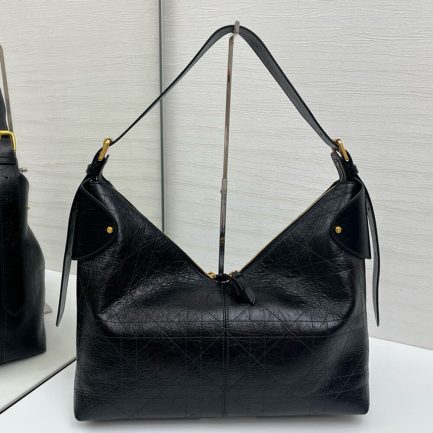 Large D10r Voyage bag